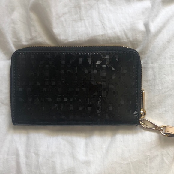 Michael Kors wallet - Picture 3 of 4